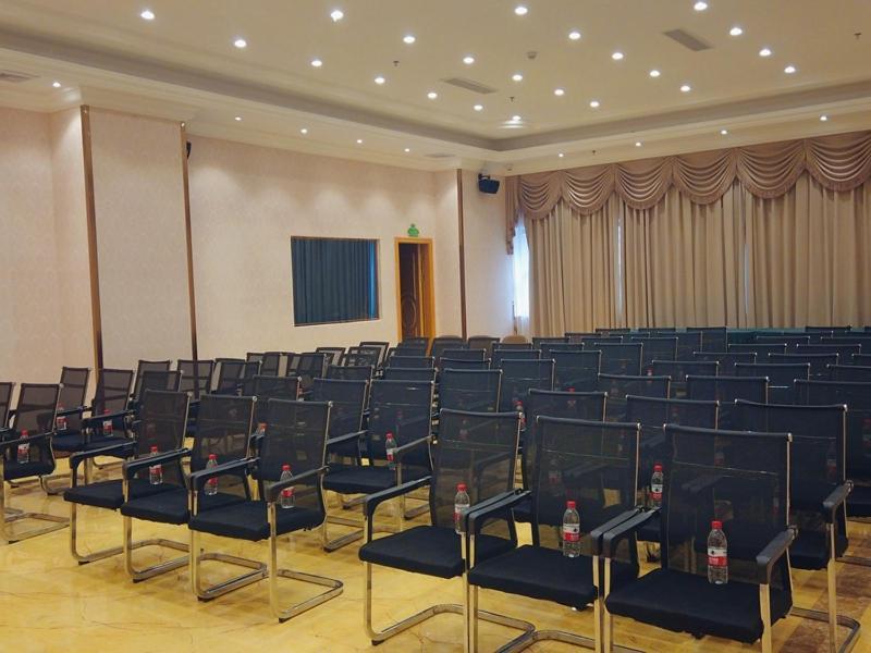 Шаогуань: Vienna Hotel(Nanxiong Shidai Guangchang Branch)