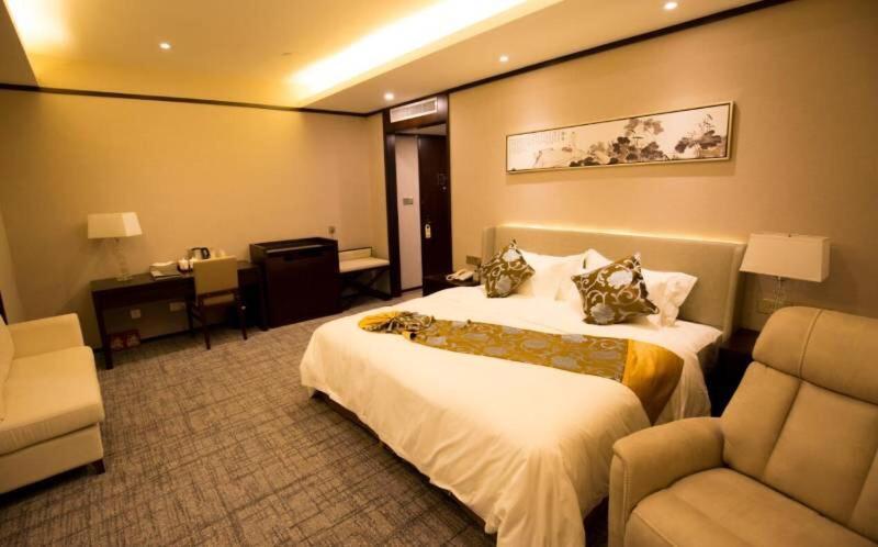 Уху: Days Inn Hotel Wuhu Anqi