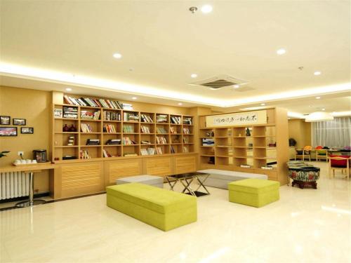 Пекин: Beijing Kaijun Hotel