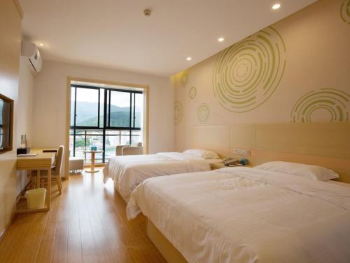Цзинхун: GreenTree Xishuangbanna Jiangbei Area Express Hotel