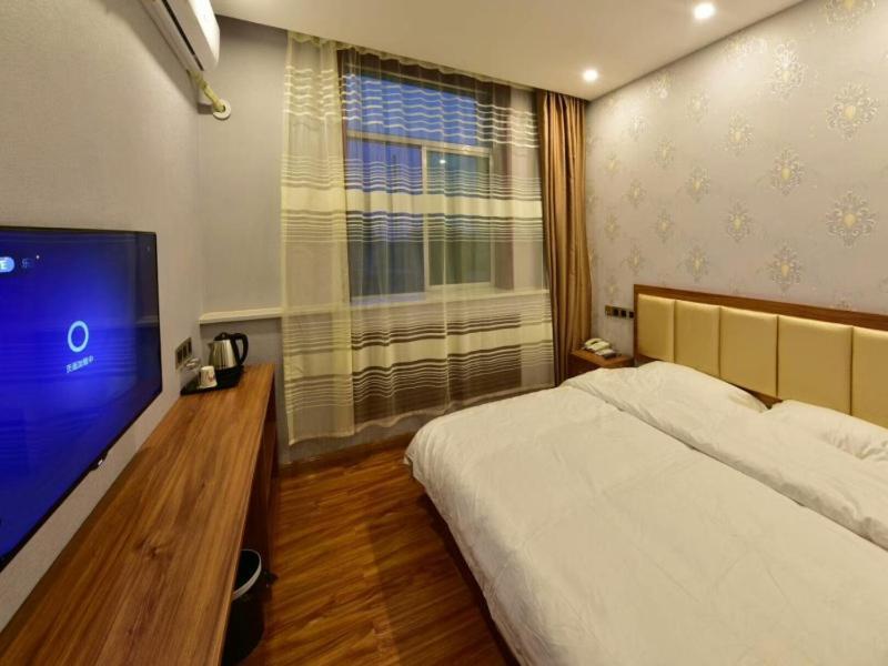 Цзиньчжун: Shell Zhaozhong Ancient Street, Jinzhong County Railway Station Hotel
