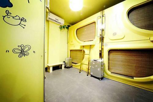 Нинбо: Weike Hostel