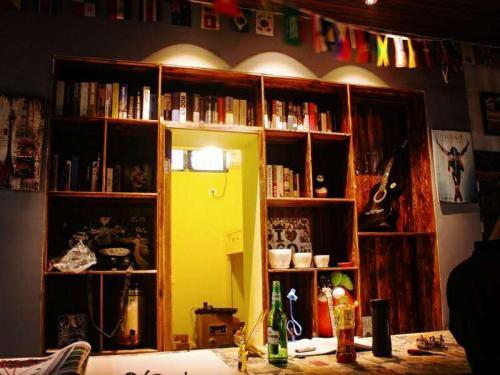 Нинбо: Weike Hostel