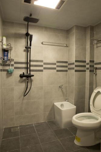 Ухань: Tu Mansion Guest House With Double Happiness Near Tanhualin