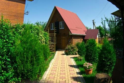 Даховская: Guest house "U Reki"