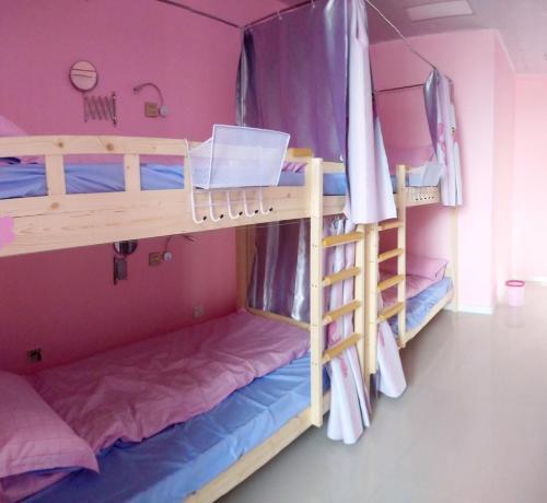 Урумчи: Urumqi Single Line Hostel