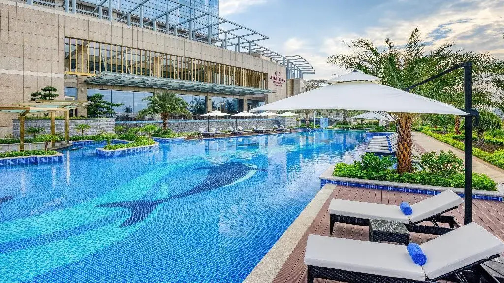 Бэйхай: Crowne Plaza Beihai Silver Beach