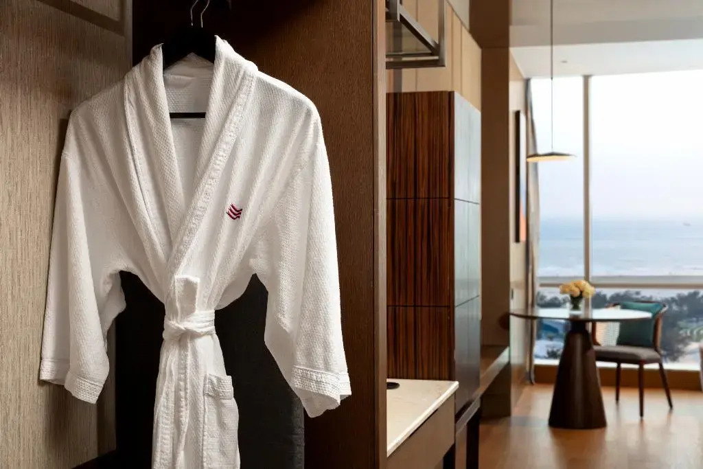 Бэйхай: Crowne Plaza Beihai Silver Beach