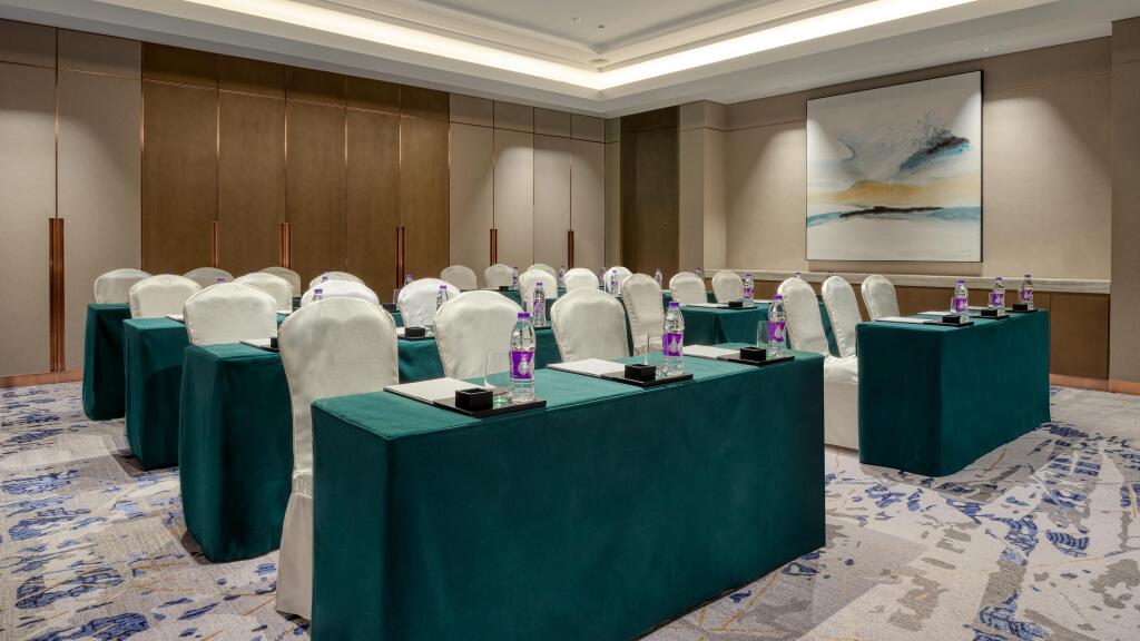 Бэйхай: Crowne Plaza Beihai Silver Beach