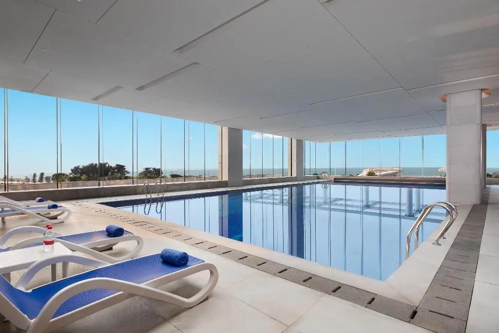 Бэйхай: Crowne Plaza Beihai Silver Beach