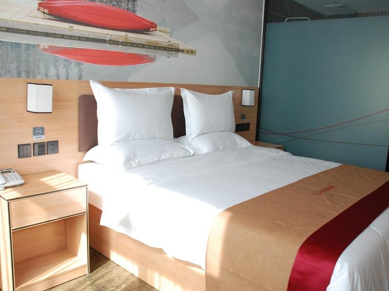 Цзиньчжун: Thank Inn Plus Hotel Shanxi Taiyuan Xiaodian District Wusu Airport Jiaotong College