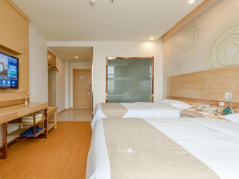 Луань: GreenTree Inn LiuAn Huoshan County Yingjia Avenue County Hospital Express Hotel