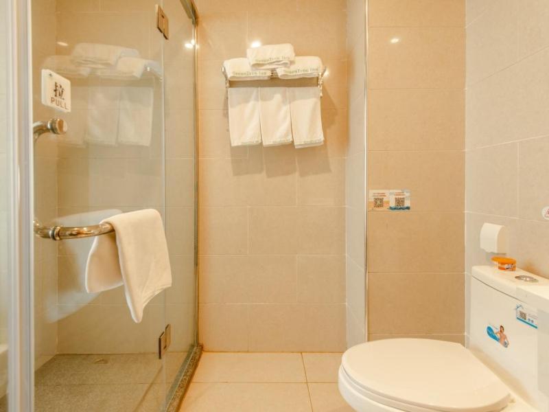 Луань: GreenTree Inn LiuAn Huoshan County Yingjia Avenue County Hospital Express Hotel