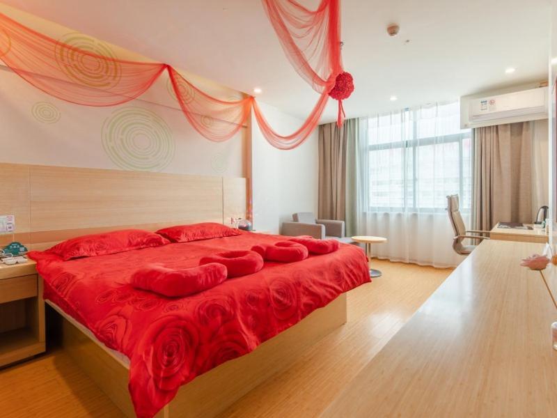 Луань: GreenTree Inn LiuAn Huoshan County Yingjia Avenue County Hospital Express Hotel
