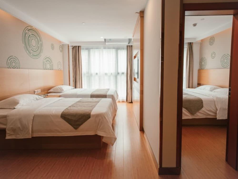 Гуйлинь: GreenTree Inn Guangxi Zhuang Autonomous Region Guilin Lingui District Luhu International Express Hotel