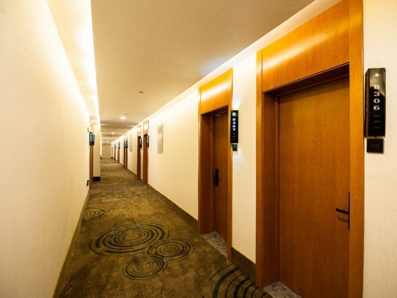 Циньхуандао: GreenTree Inn Qinhuangdao Beidaihe Express Hotel