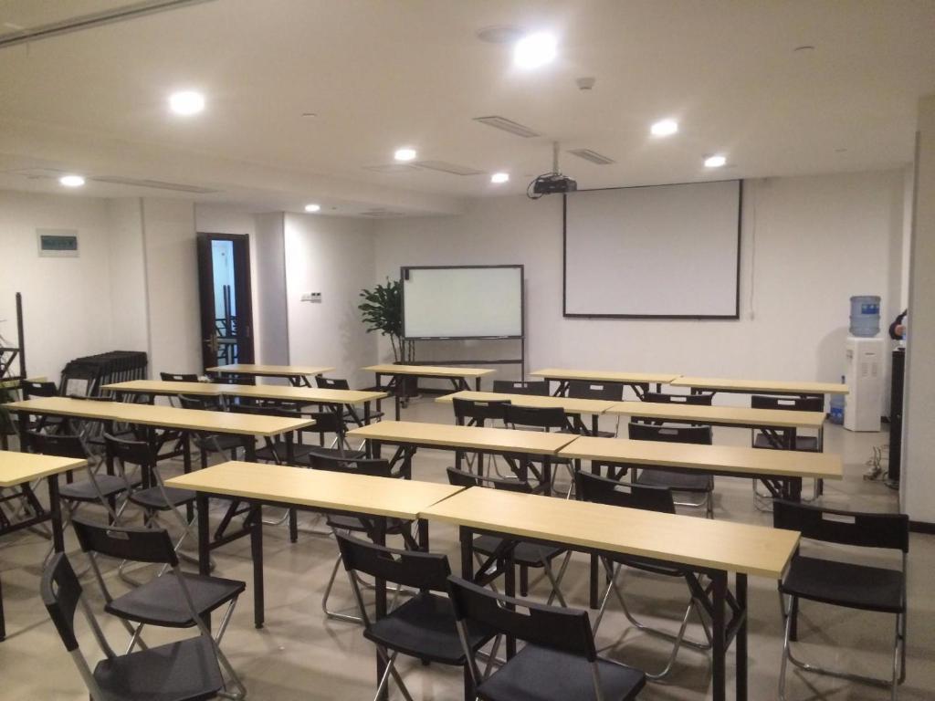 Чжэньцзян: 7Days Inn ZhenJiang Railway Station Wanda Plaza