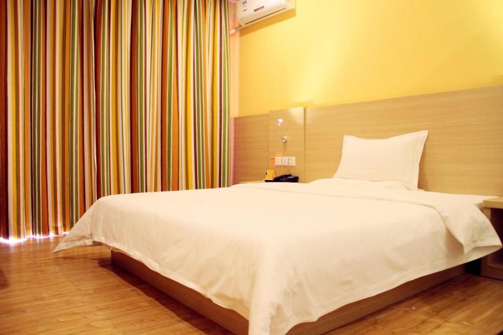 Фошань: 7Days Inn Foshan Lecong Tianyou City