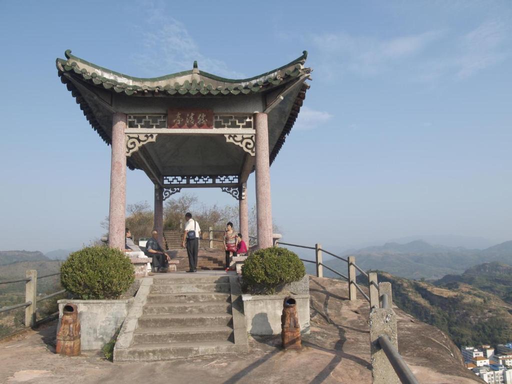 Шаогуань: 7Days Inn Shaoguan Lechang Darunfa