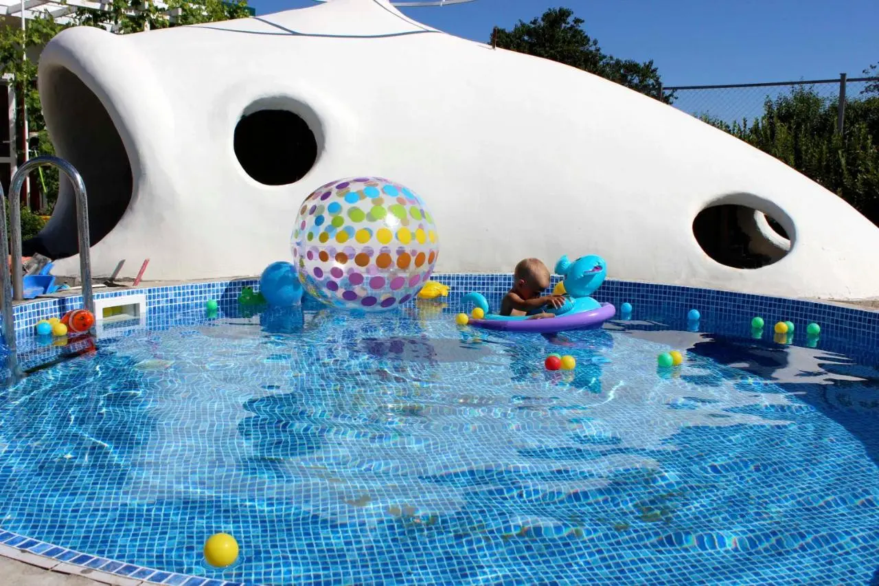Должанская: Park-hotel "Ryba-Kit"