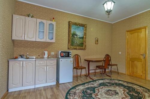 Гузерипль: Hotel Edem