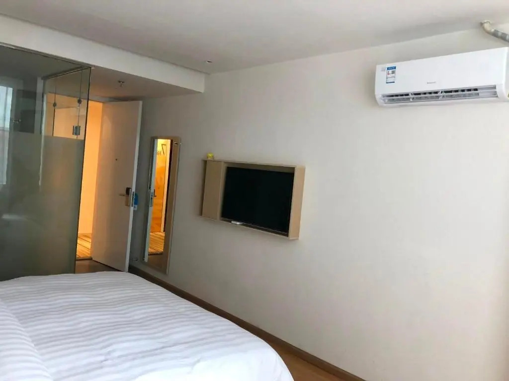 Гучжоу: 7Days Inn Rongjiang Binjiang Avenue Branch