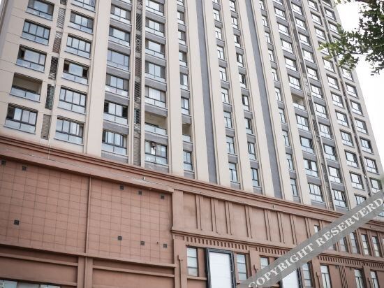Хух-Хото: HomeinnPlus (Hohhot Fengzhou Road)