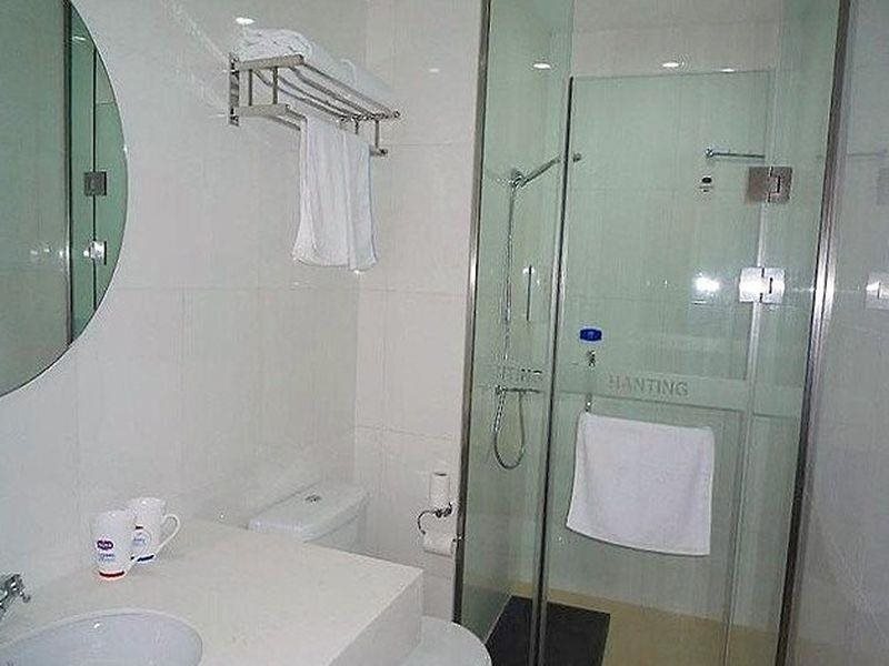 Шэньян: Hanting Express Shenyang Shifu Road