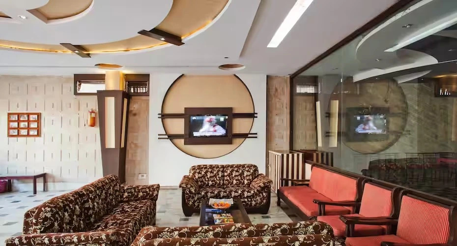 Харидвар: Hotel Suvidha Deluxe And Restaurant