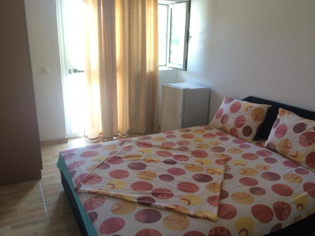 Ульцинь: Apartments Kollari