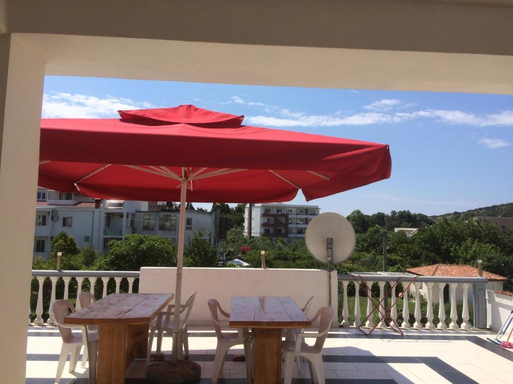 Ульцинь: Apartments Kollari