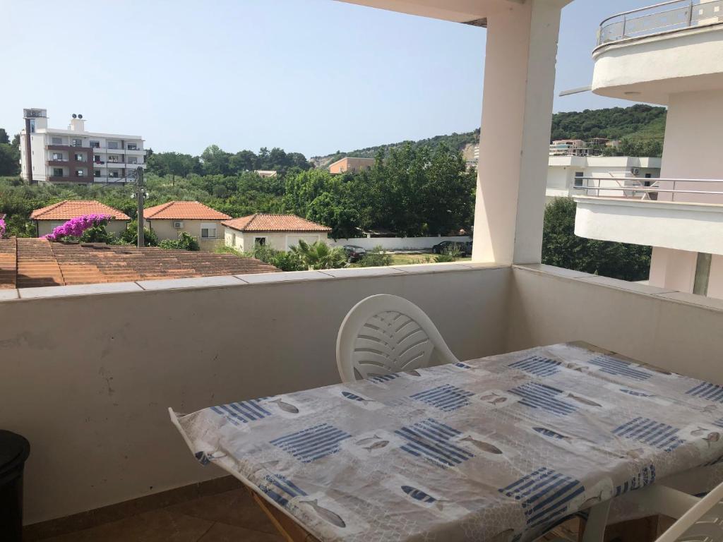 Ульцинь: Apartments Kollari