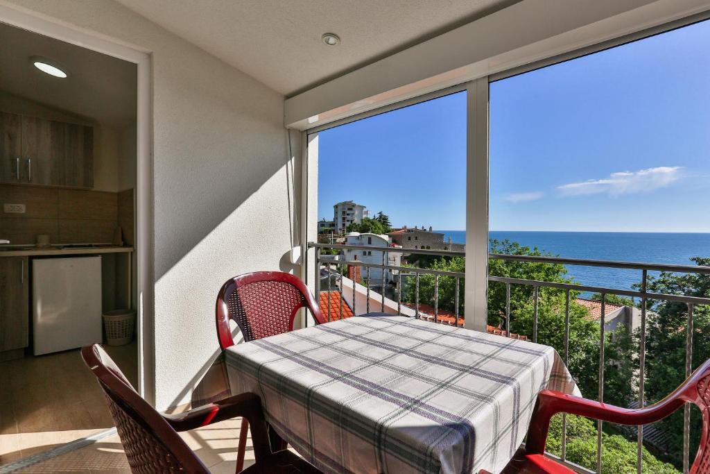 Сутоморе: Apartments Venezia