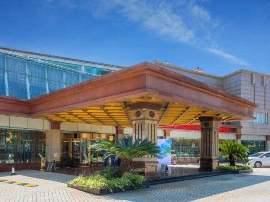 Дэян: Hongda Golden Bridge Hotel
