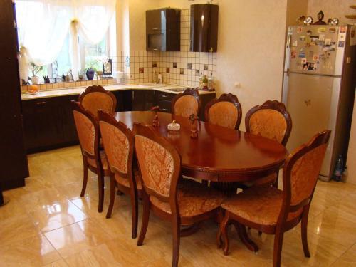 Даховская: Pin Guest House