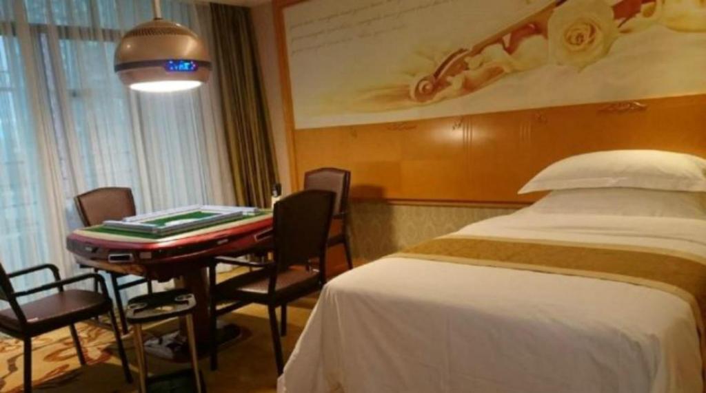 Хойчжоу: Vienna Hotel Guangdong Huizhou Yuanzhou