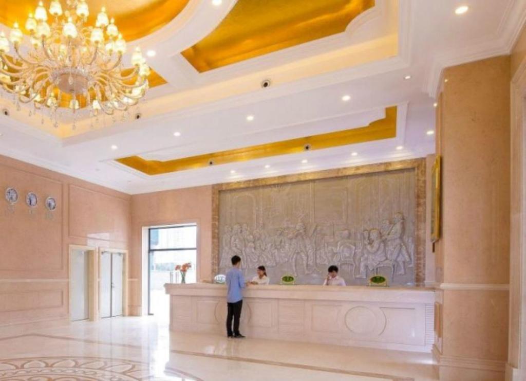 Хойчжоу: Vienna Hotel Guangdong Huizhou Yuanzhou