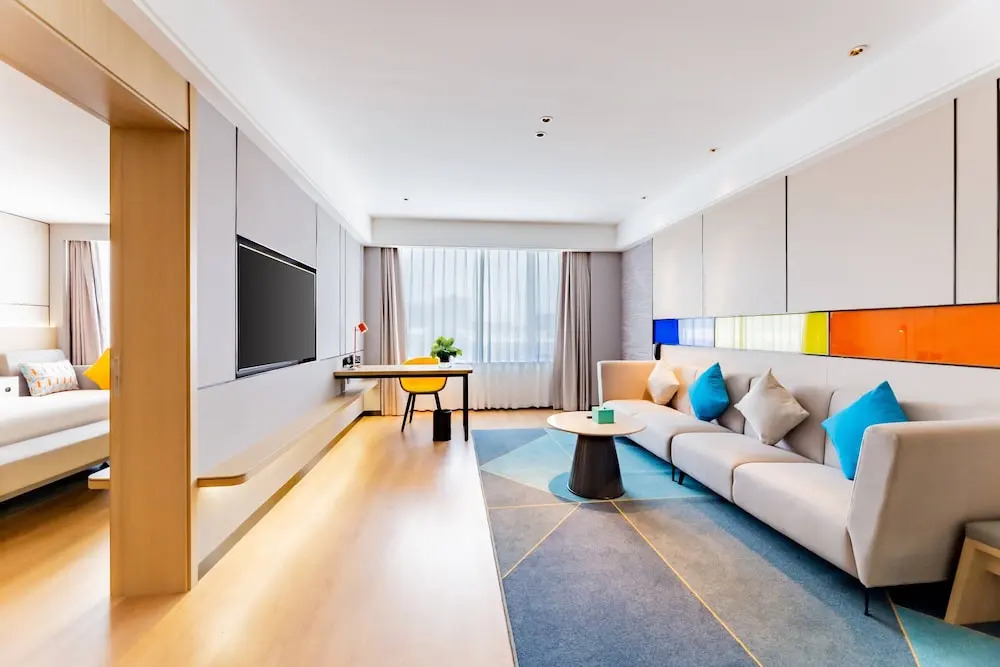 Хух-Хото: Holiday Inn Express Hohhot East Station, an IHG Hotel