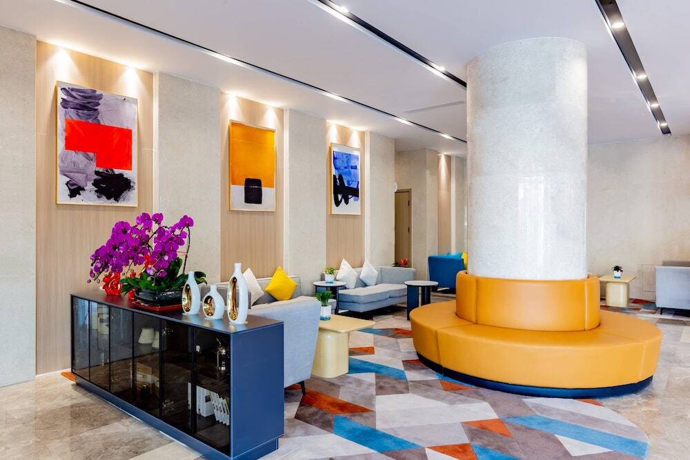 Хух-Хото: Holiday Inn Express Hohhot East Station, an IHG Hotel