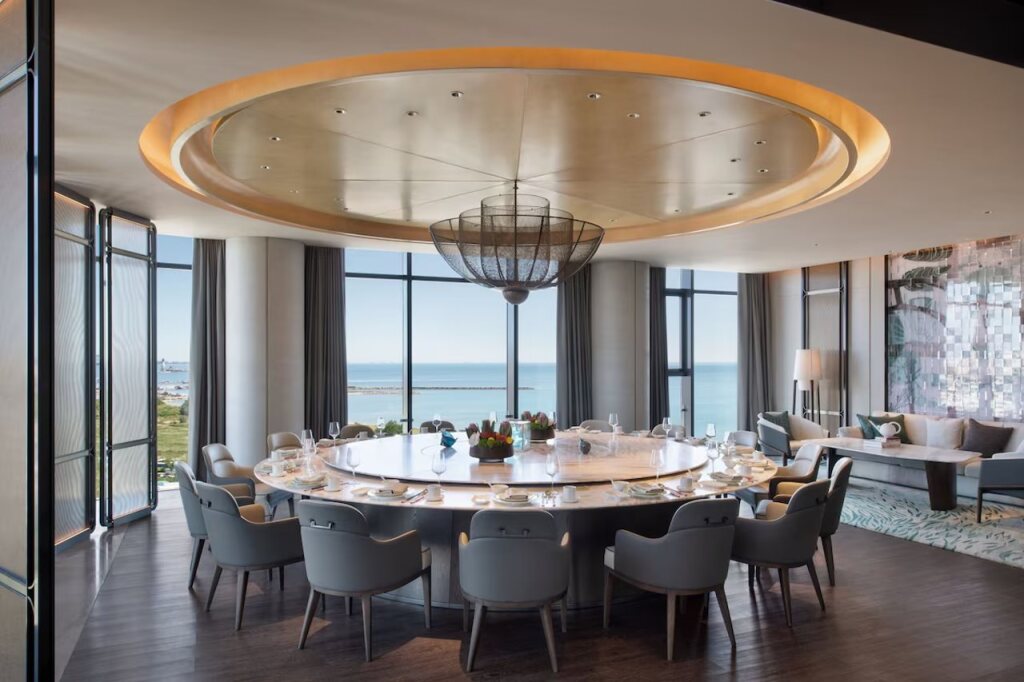 Циньхуандао: Qinhuangdao Marriott Resort