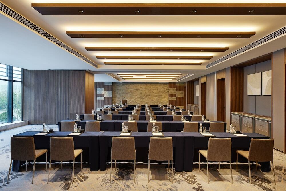 Йиян: Sheraton Yiyang Four Points Hotel