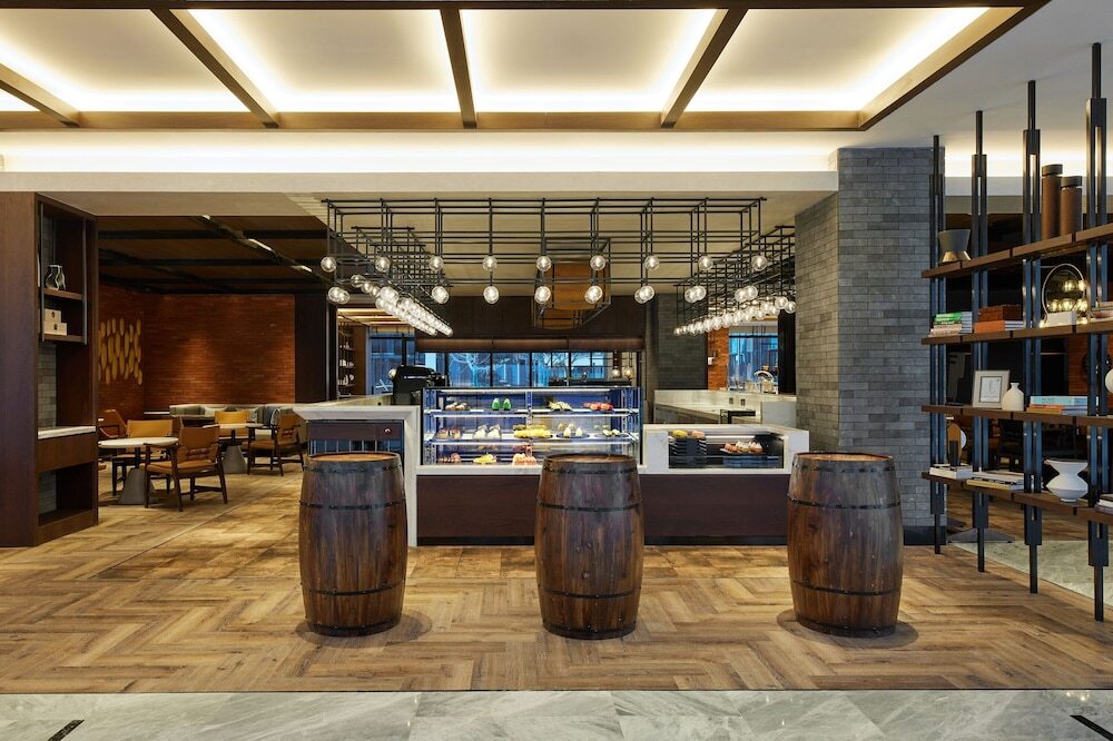 Йиян: Sheraton Yiyang Four Points Hotel