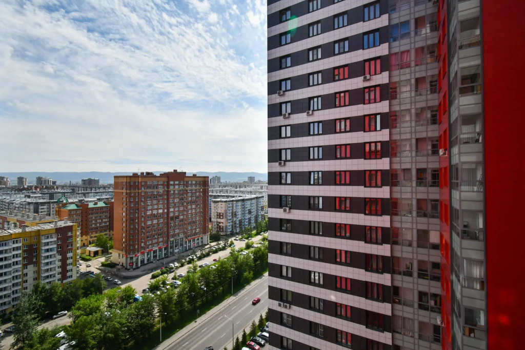 Красноярск: City124 на улице Алексеева