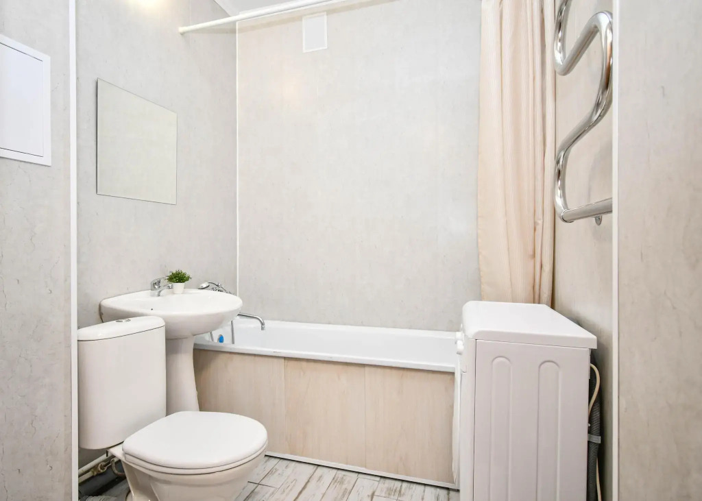 Красноярск: City124 на улице Алексеева