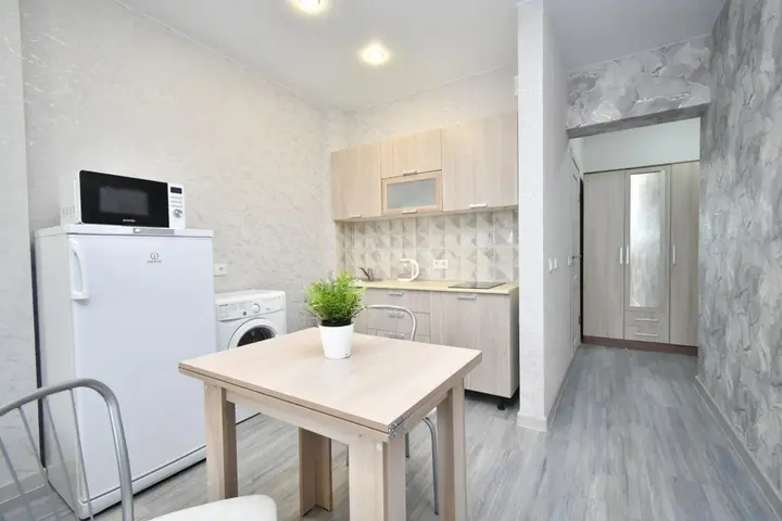 Красноярск: City124 на улице 78-й Добровольческой Бригады