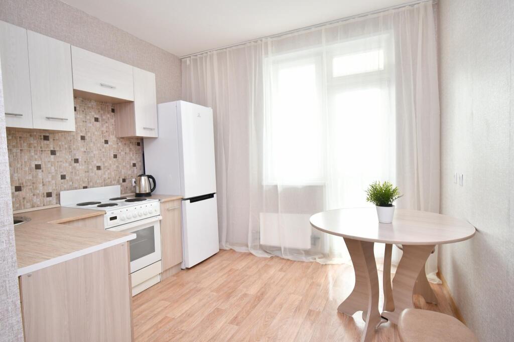 Красноярск: City124 на улице Батурина