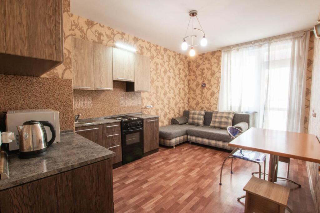 Красноярск: City124 на улице 9 Мая