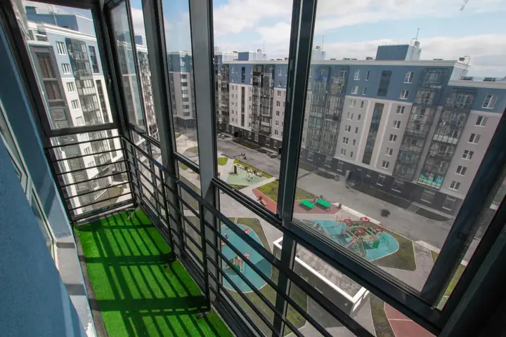 Красноярск: City124 на улице Петра Ломако 2