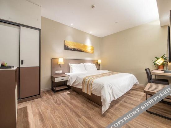 Лицзян: Home Inn Plus (Nanmen Mufu, Lijiang Old Town)