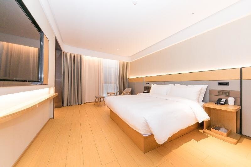 Фуян: Hanting Premium Hotel Yingshang Wuzhou Wanhui City